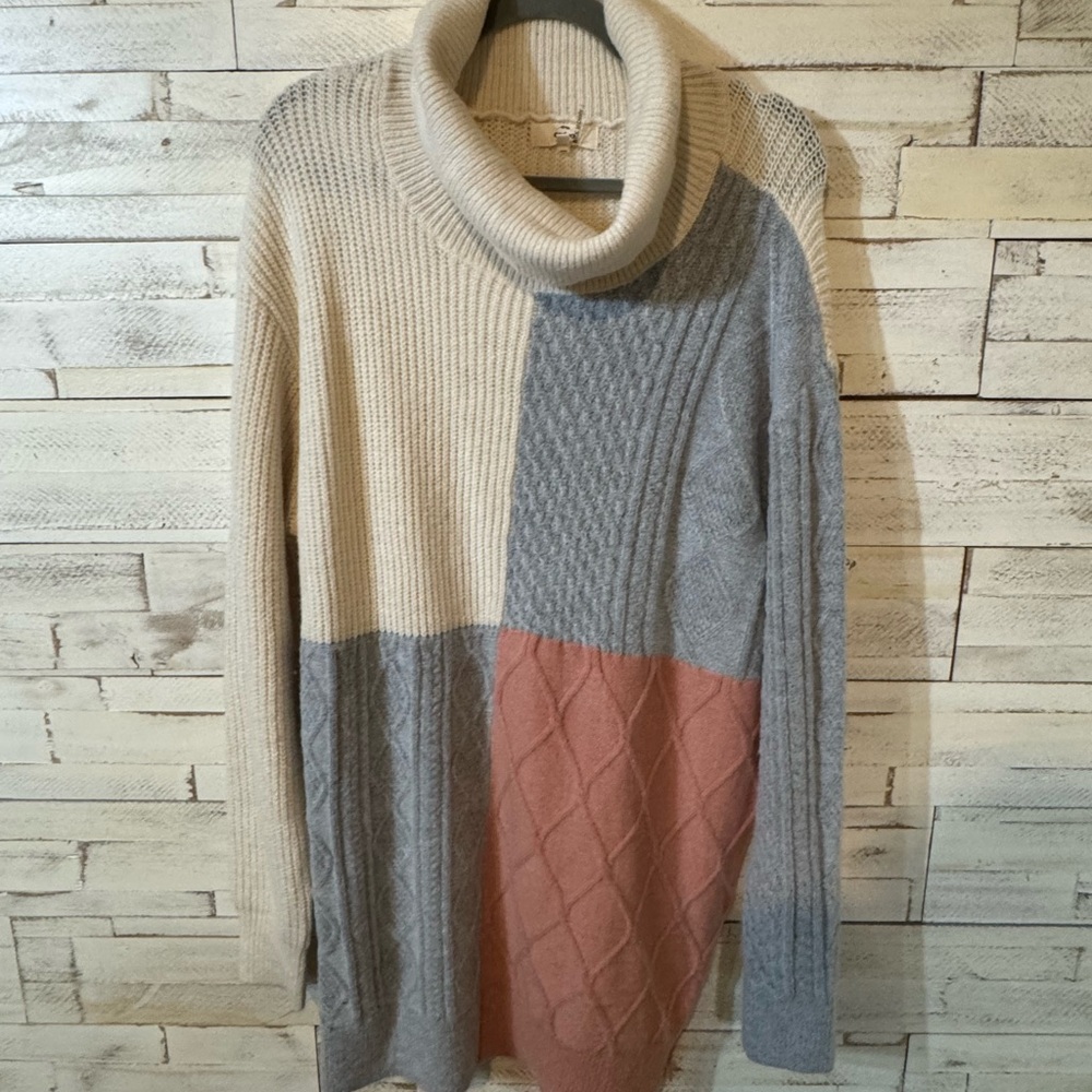 2 for 20***Colorblock Turtleneck Sweater